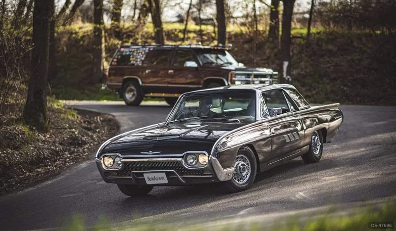 1962 Ford Thunderbird in Praha