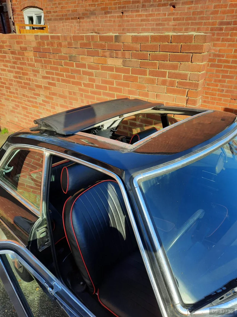 1980 MG B GT in Winchester 5