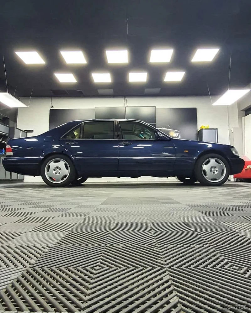 1995 Mercedes-Benz S500 in Stoke On Trent 3