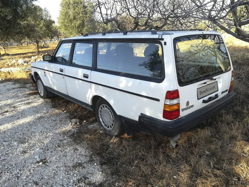 1991 Volvo 240 in Monopoli 5