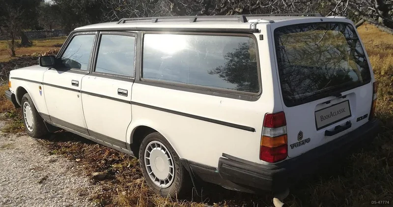 1991 Volvo 240 in Monopoli 3