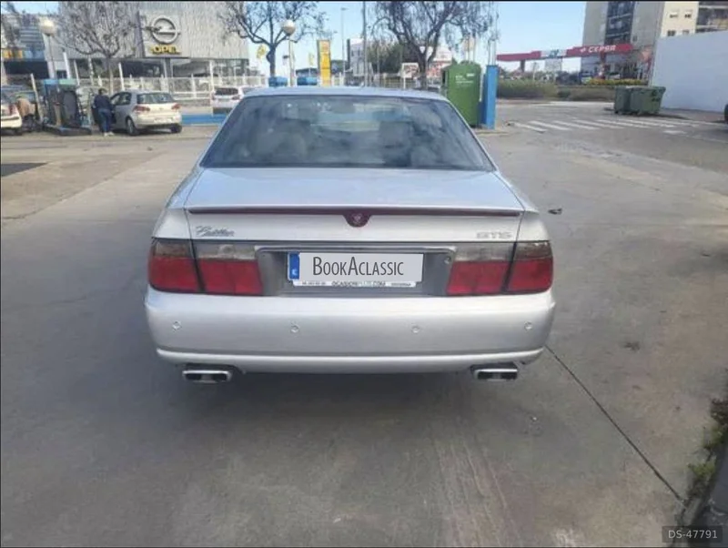 2002 Cadillac Sts in Pineda 3