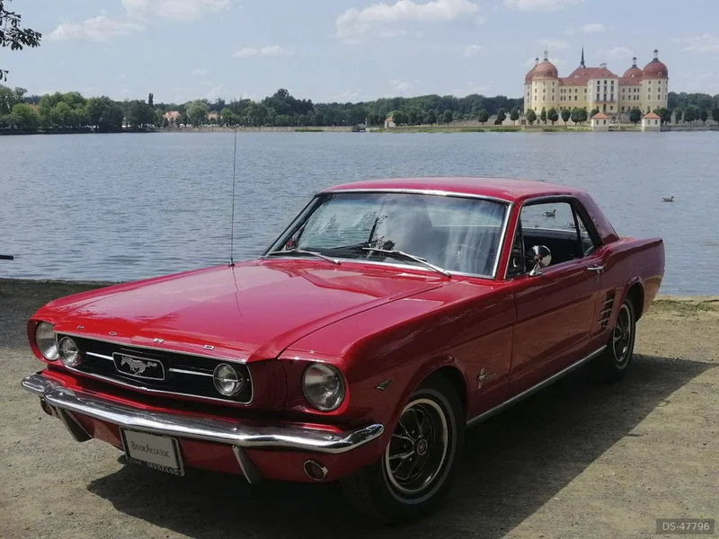1966 Ford Mustang in Bielefeld 3
