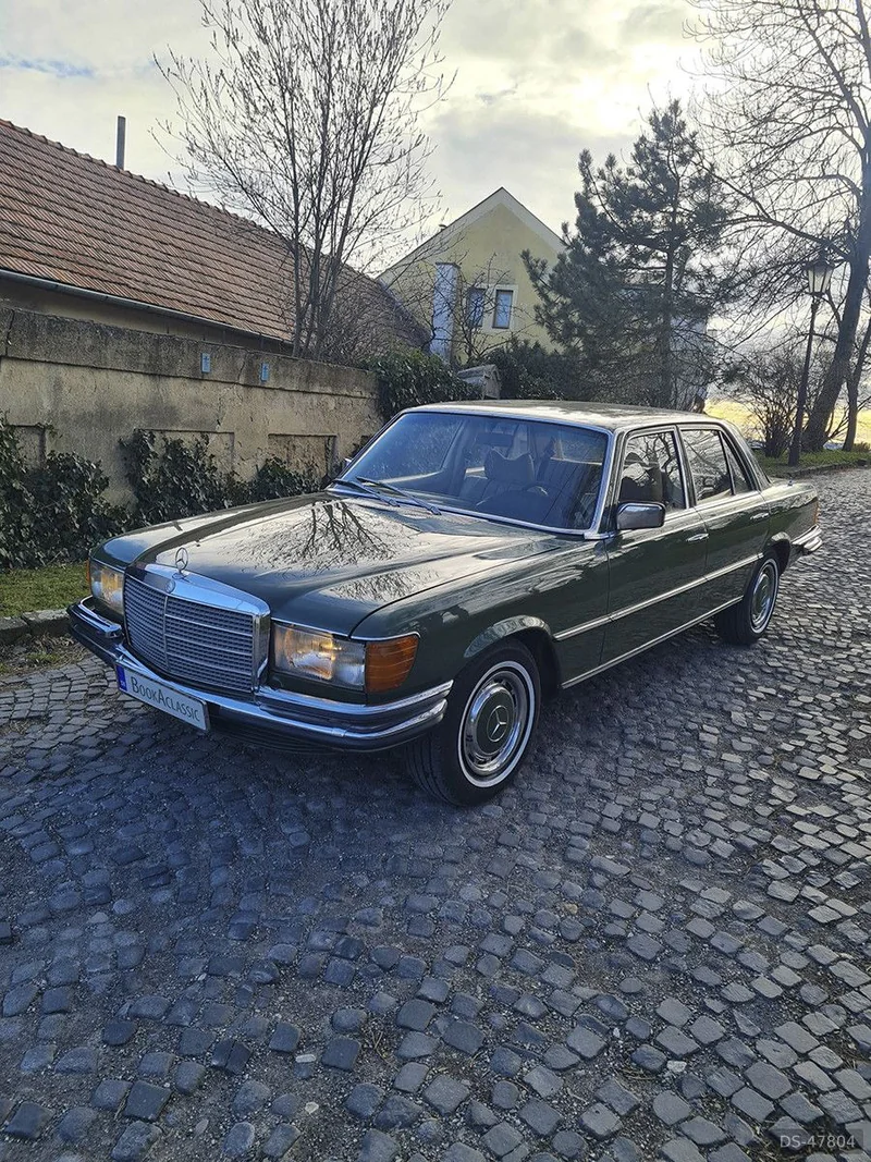 1974 Mercedes-Benz W116 in Nitra 2
