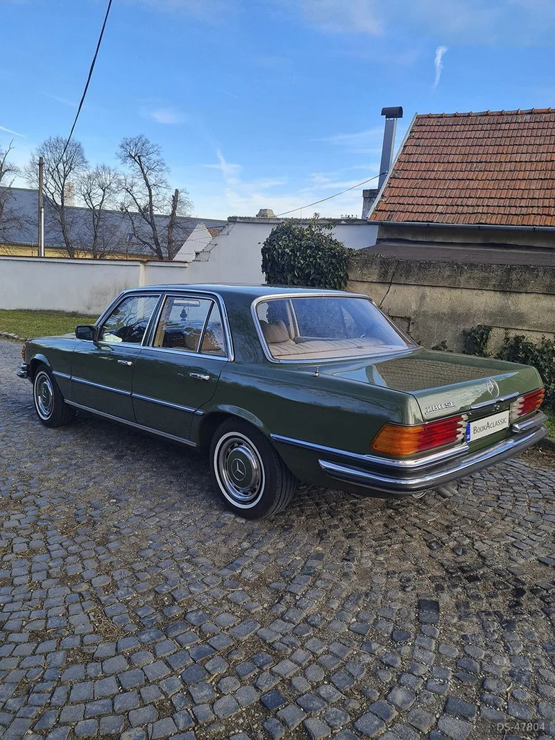 1974 Mercedes-Benz W116 in Nitra 4