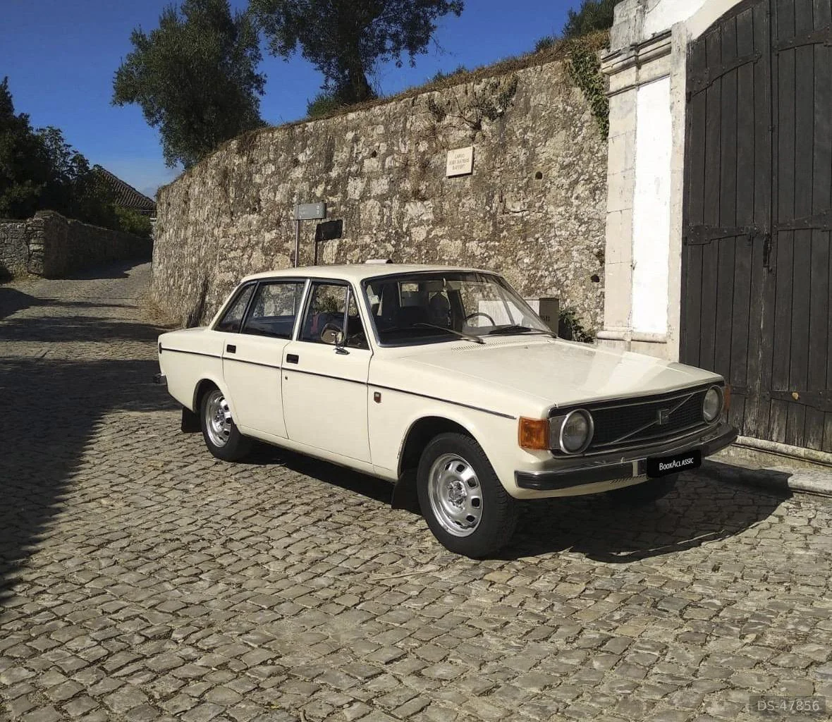 1973 Volvo 144 Deluxe
