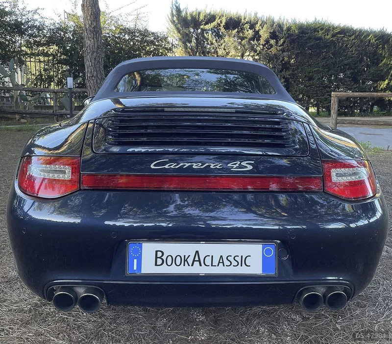2010 Porsche Carrera 4s Cabrio in Barletta 2