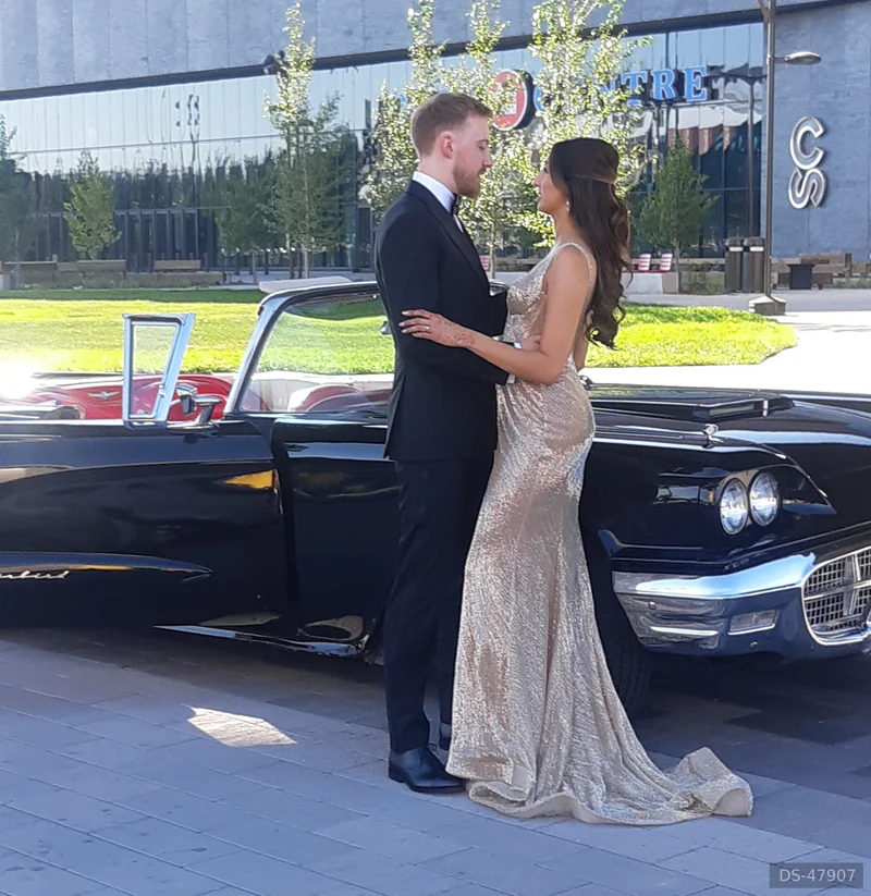 1960 Ford Thunderbird Convertible in Airdrie 3