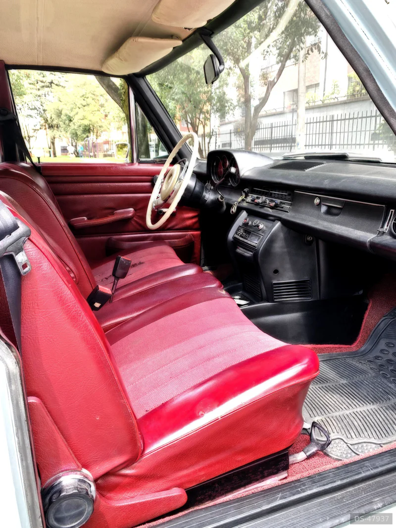 1971 Mercedes-Benz 1971 in Bogotá 4