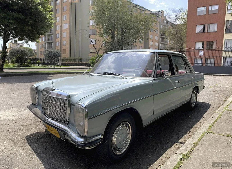 1971 Mercedes-Benz 1971 in Bogotá 5