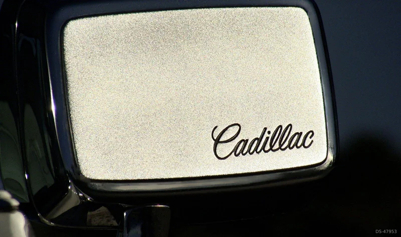 1985 Cadillac Fleetwood in Esposende 5
