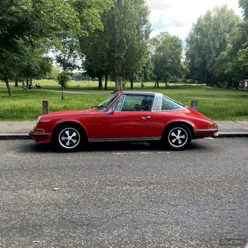 1972 Porsche 911e Targa in London 2