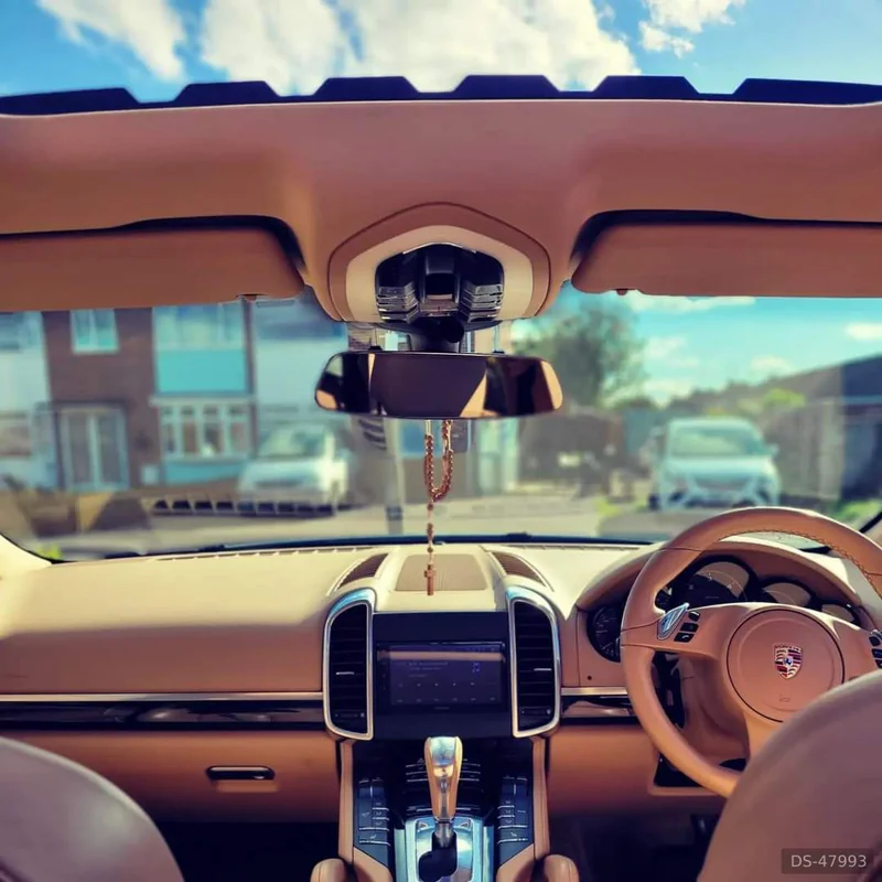 2010 Porsche Cayenne in Swindon 9