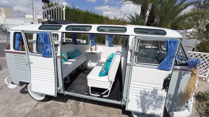 1973 Volkswagen T1 in Alicante/alacant 2