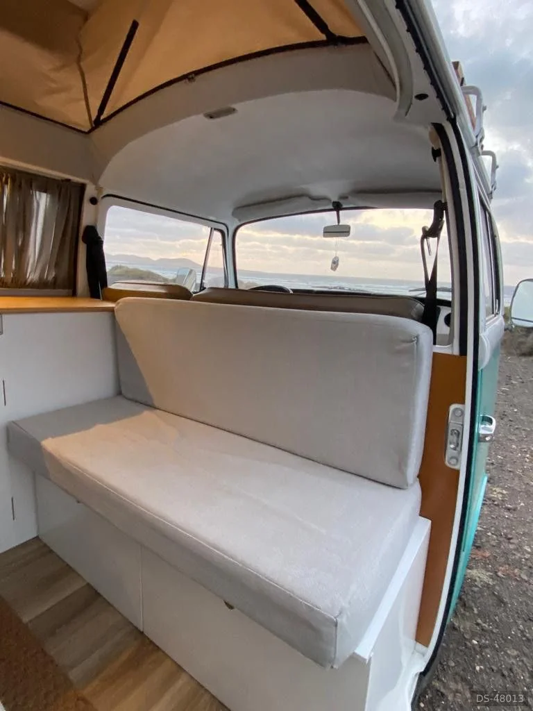 1982 Volkswagen T2 in Arrecife 7