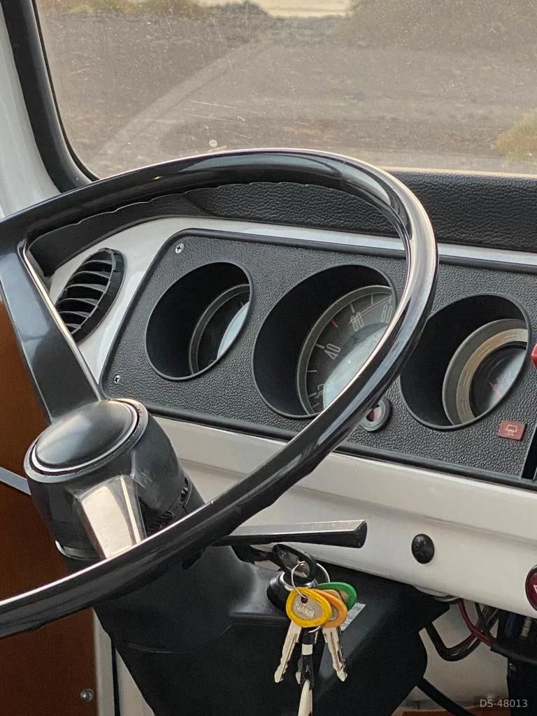 1982 Volkswagen T2 in Arrecife 10