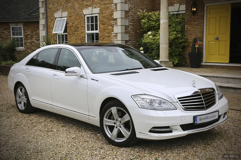 2013 Mercedes-Benz S Class in London 3