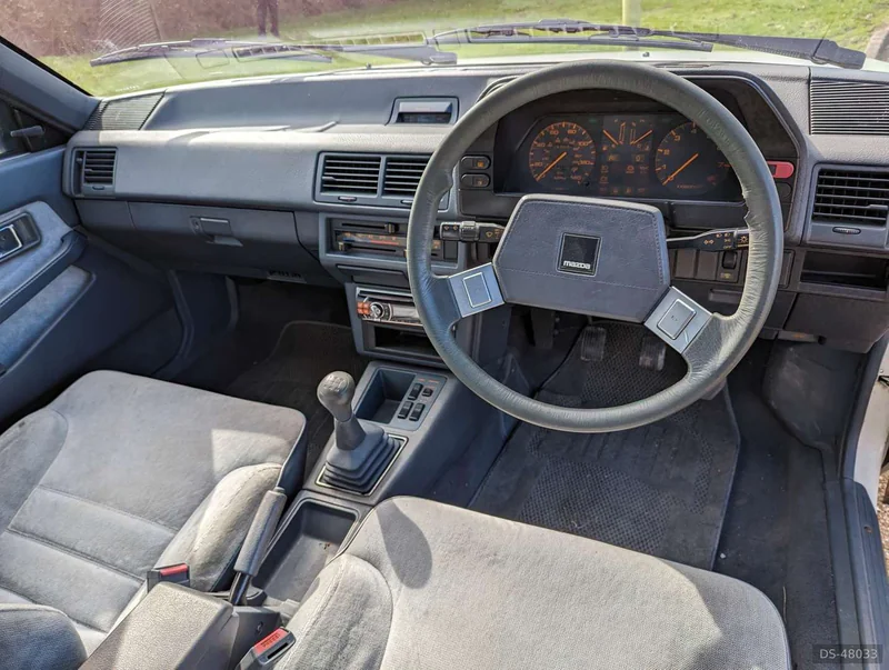 1986 Mazda 626 in Scunthorpe 7