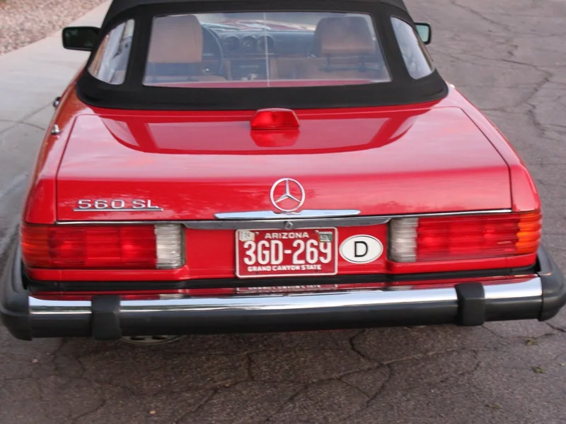 1987 Mercedes-Benz 560SL