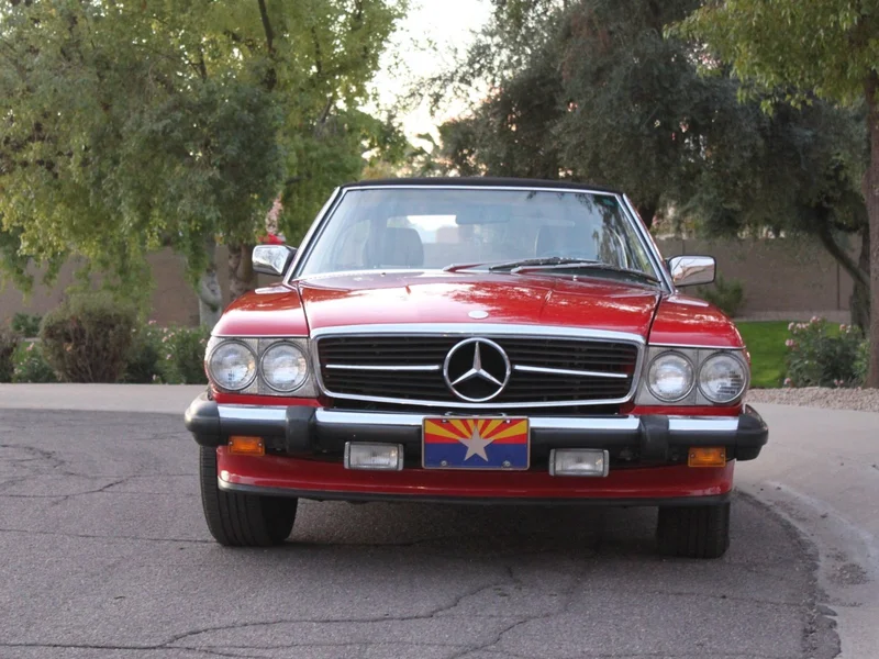 1987 Mercedes-Benz 560SL