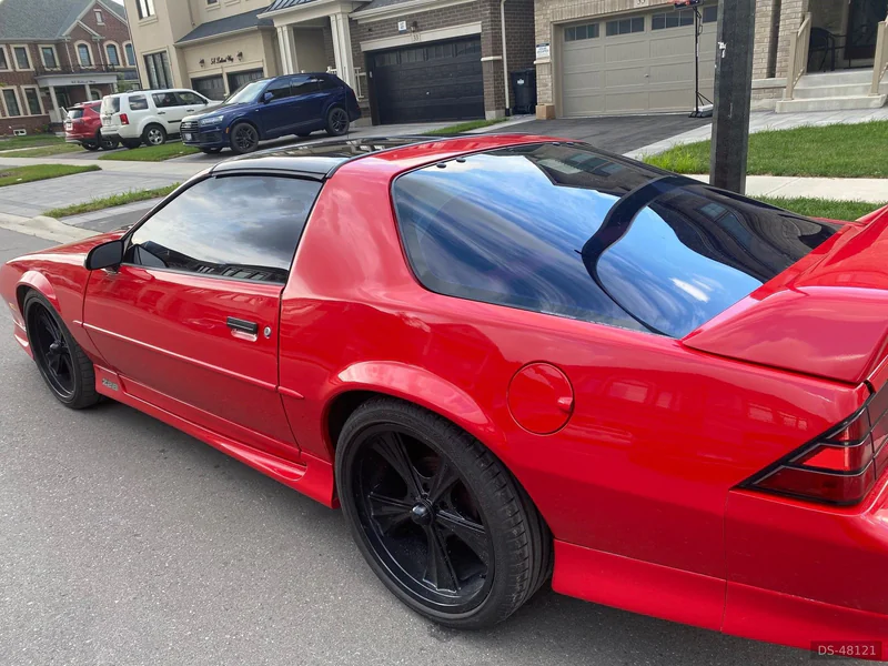 1992 Chevrolet Camaro Z28 in Brampton 2