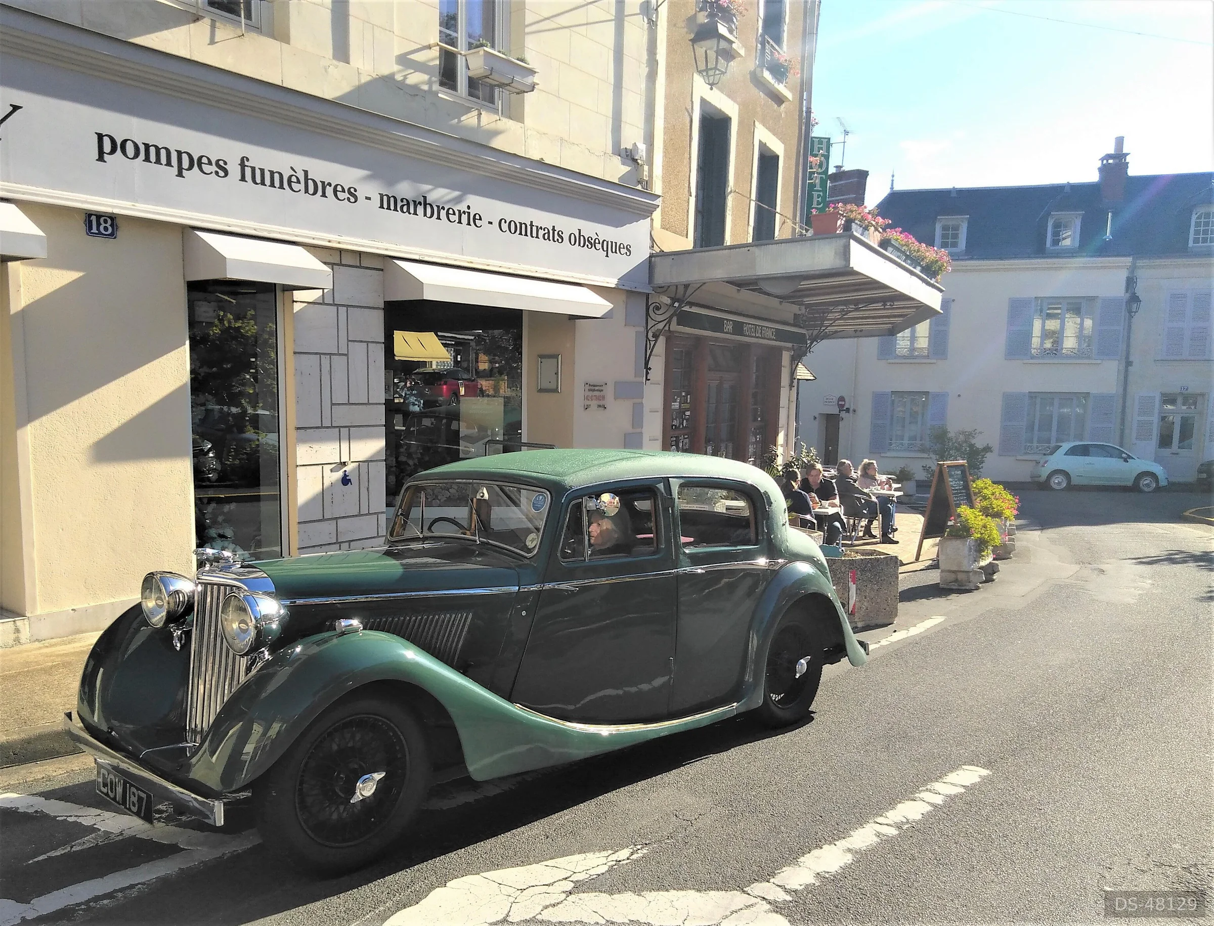 1939 Jaguar Jaguar One and a half Saloon