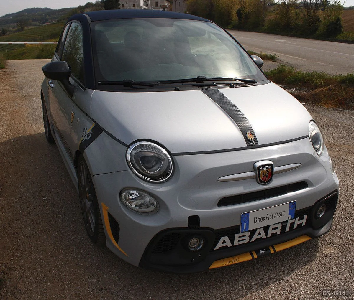 2017 Abarth 595 Tributo Ferrari