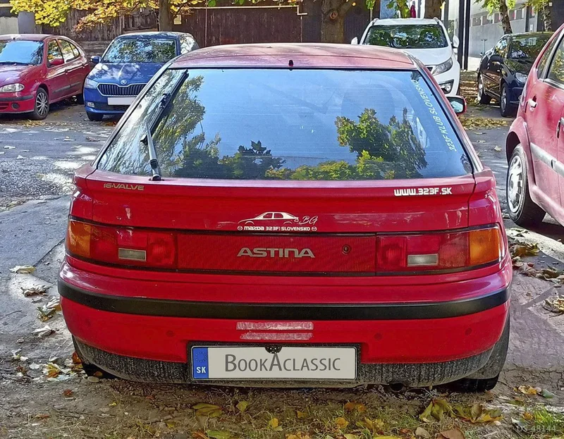 1993 Mazda 323f Bg in Nitra 6