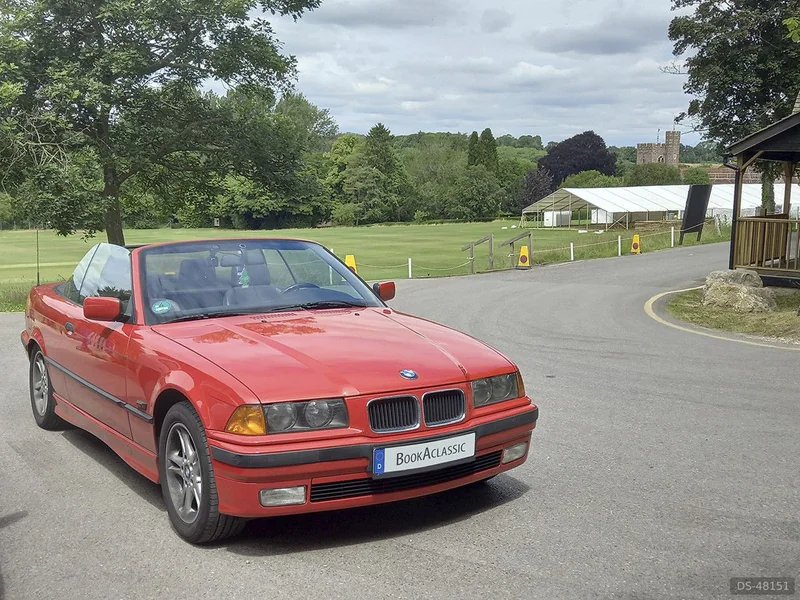 1995 BMW 318i Cabrio in Roche 1