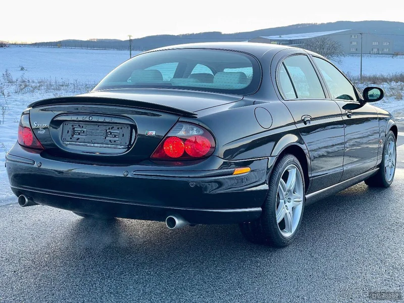 2002 Jaguar S-type R in Trebišov 3