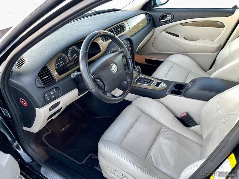 2002 Jaguar S-type R in Trebišov 4