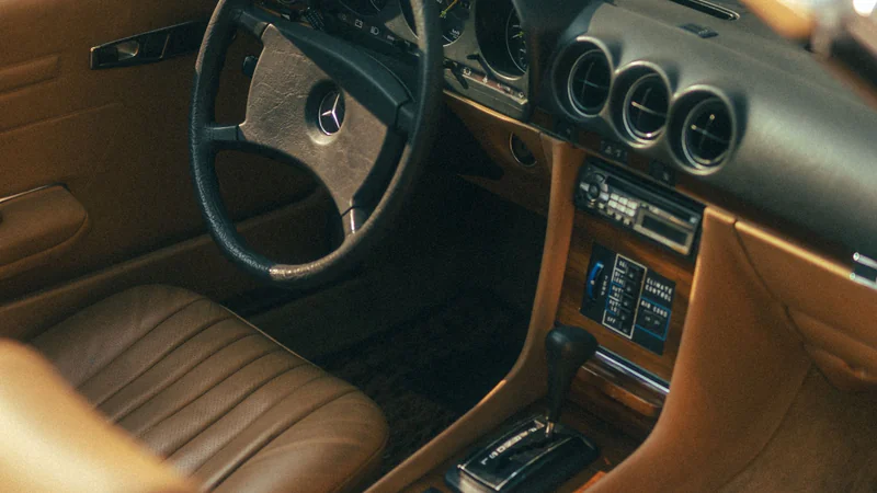 1980 Mercedes-Benz 450SL in Hamilton 3