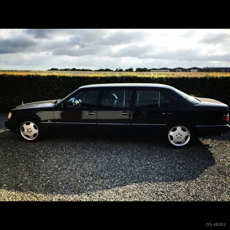 1990 Mercedes-Benz 6 Dørs Limousine Pullman