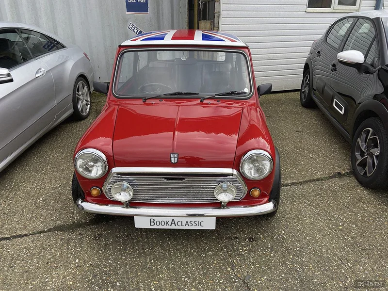 1982 Austin Mini in London 5