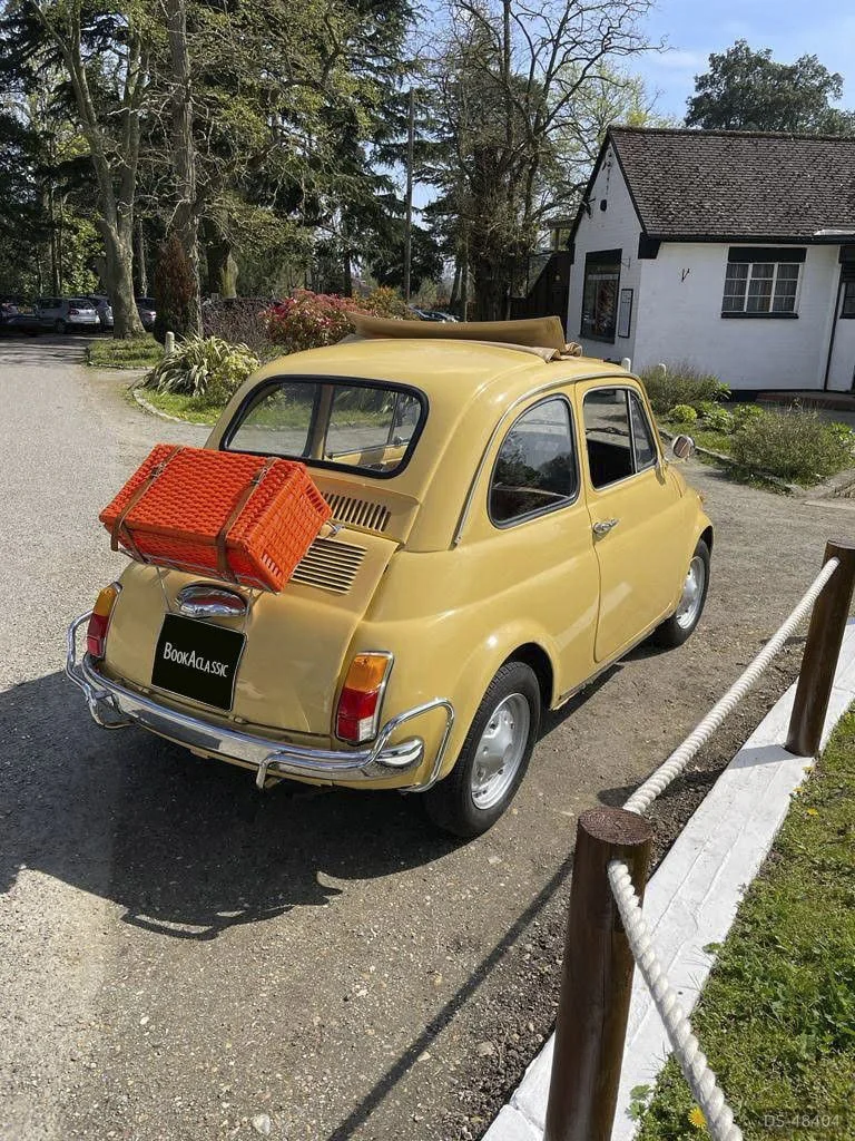 1972 Fiat 500 in London 5