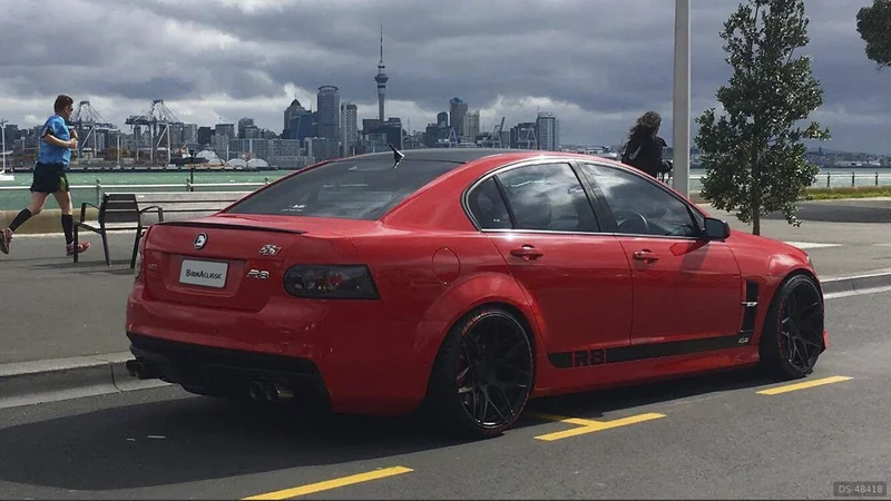 2007 Holden Hsv R8 in Wellington 5