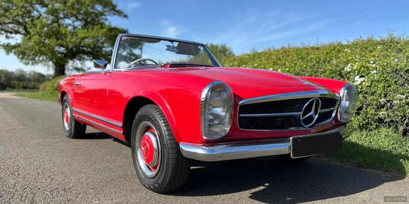 1964 Mercedes-Benz 230 SL Pagoda in Hinckley 9