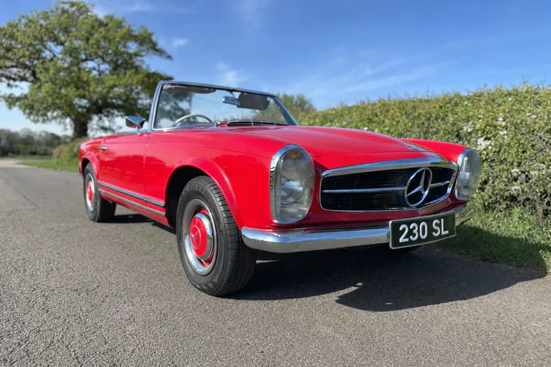 1964 Mercedes-Benz 230 SL Pagoda in Hinckley 10