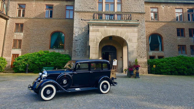 1933 Plymouth Deluxe Sedan in Göteborg 13