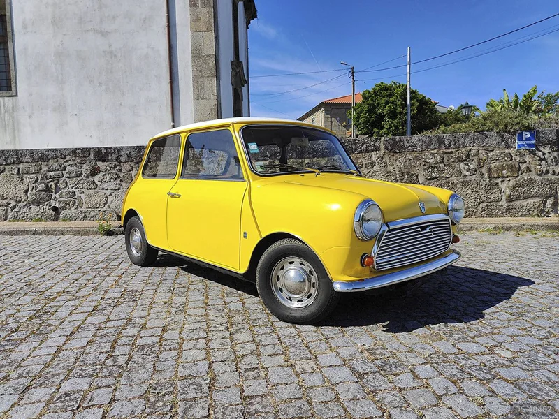 1976 Morris Mini 1000 in Pico 6