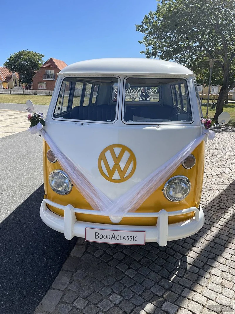 1965 Volkswagen Bus in Hjørring 2