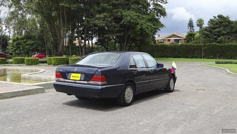 1994 Mercedes-Benz S280 in Bogota 8