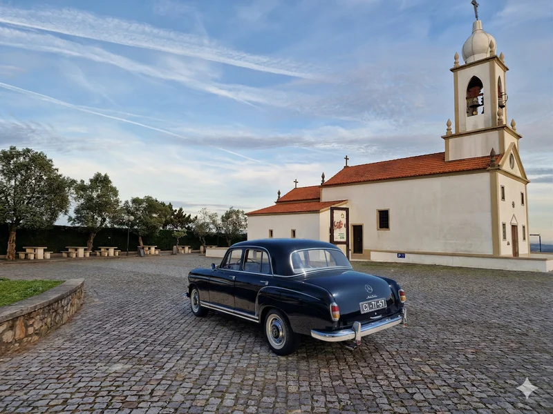 1959 Mercedes-Benz 220S in Póvoa De Varzim 5