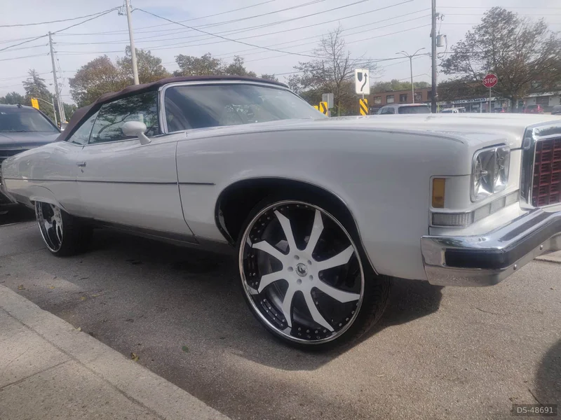 1974 Pontiac Grandville in Oshawa 3