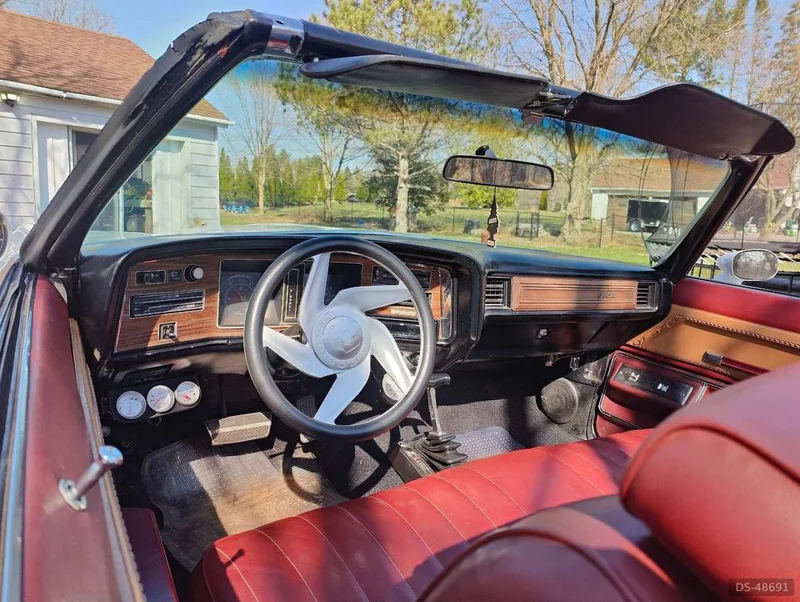 1974 Pontiac Grandville in Oshawa 6