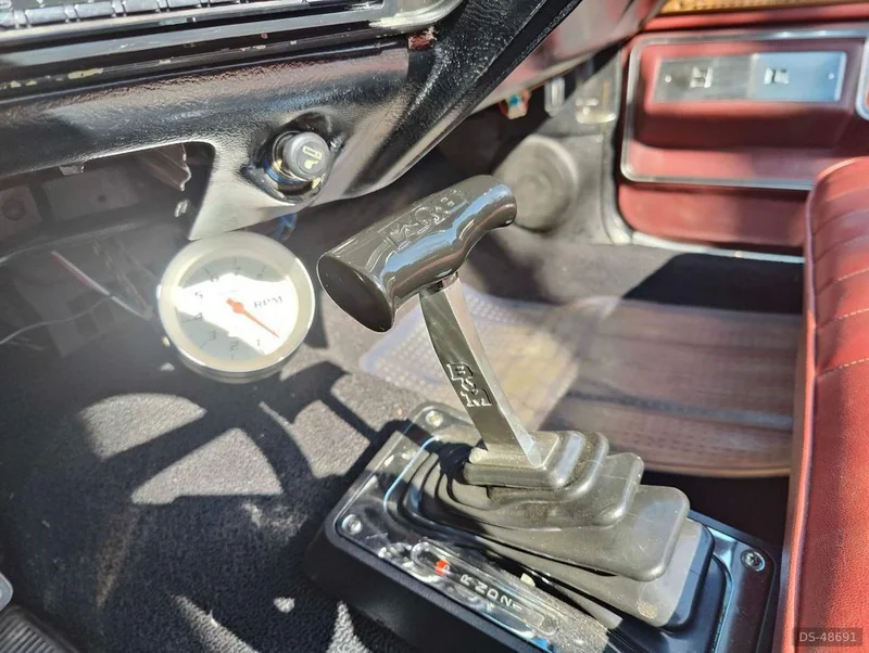 1974 Pontiac Grandville in Oshawa 9