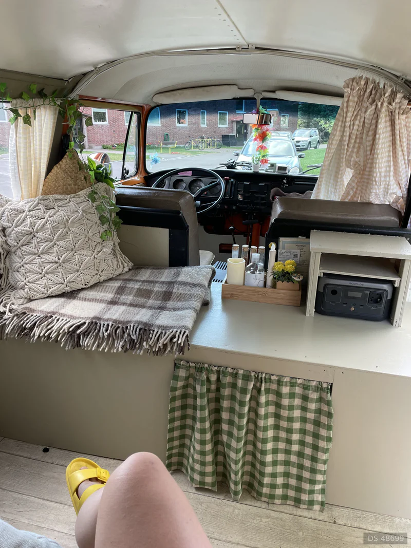 1973 Volkswagen T2 in Oslo 3