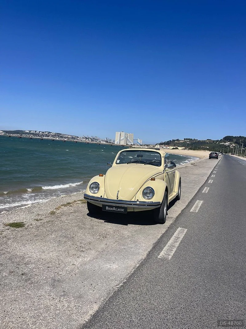 1974 Volkswagen Carocha in Costa Da Caparica 2