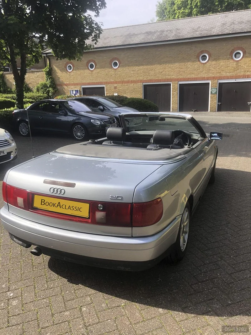 1996 Audi 80 in London 7