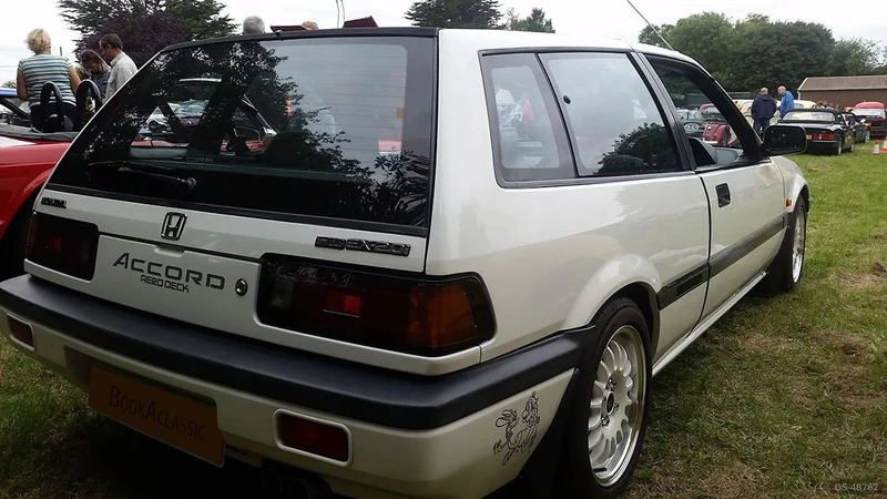 1988 Honda Accord Aerodeck in Harlow 3